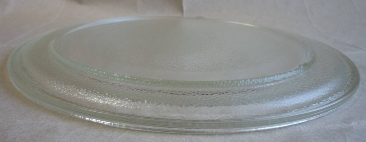 美品 電子レンジ皿 24.5cm ガラス皿 プレート 耐熱皿 丸皿 ターンテーブル レンジ用 耐熱プレート 電子レンジ用 回転の画像9