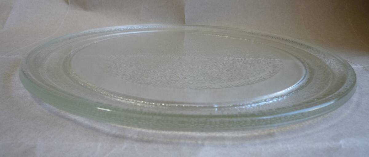 美品 電子レンジ皿 24.5cm ガラス皿 プレート 耐熱皿 丸皿 ターンテーブル レンジ用 耐熱プレート 電子レンジ用 回転の画像4