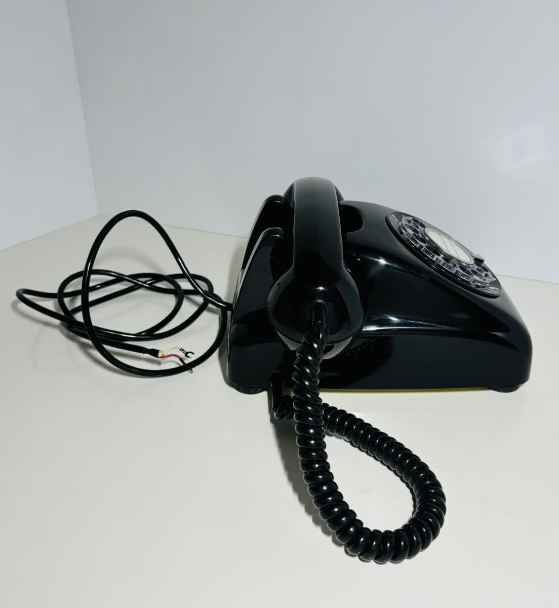 OR5】 黒電話 600A2 電話機 ダイヤル式 昭和レトロ 日本電信電話公社 動作未確認_画像5