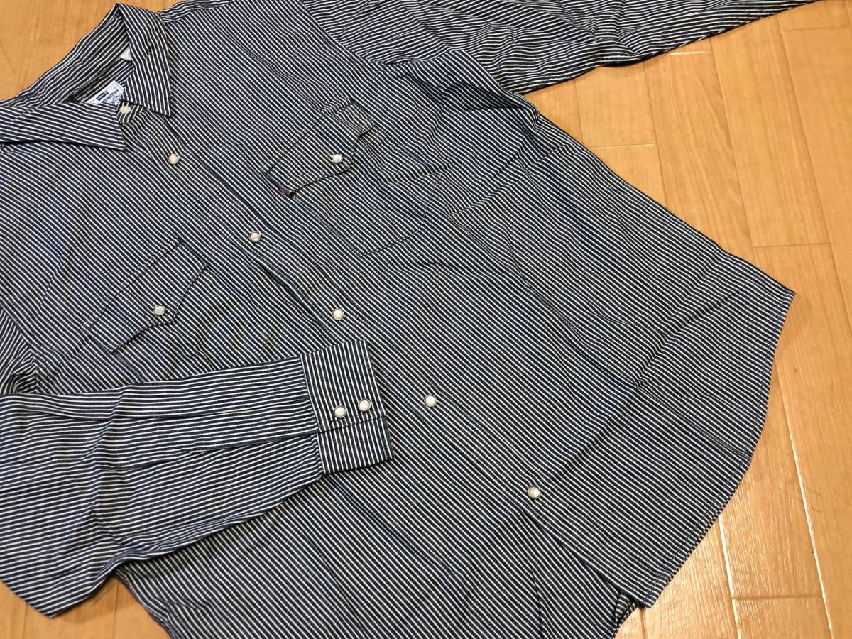 Levis(リーバイス) Western Denim Shirt ウエスタンシャツ デニムシャツ A1919-0030 ＵＳサイズＭ(日本サイズ約Ｌ)_画像2