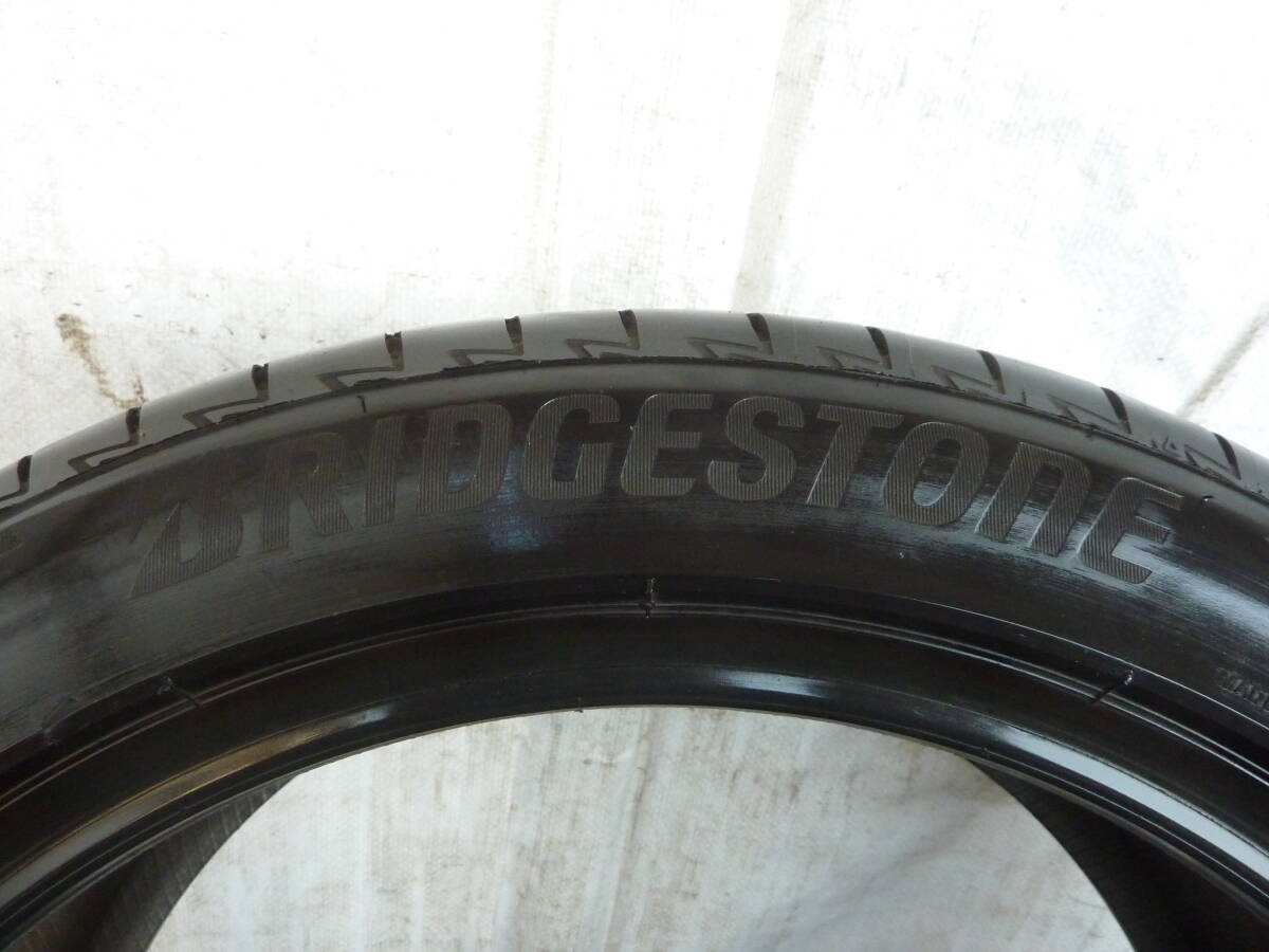 中古■ブリヂストン 235/45R18タイヤ 2本セット_画像3