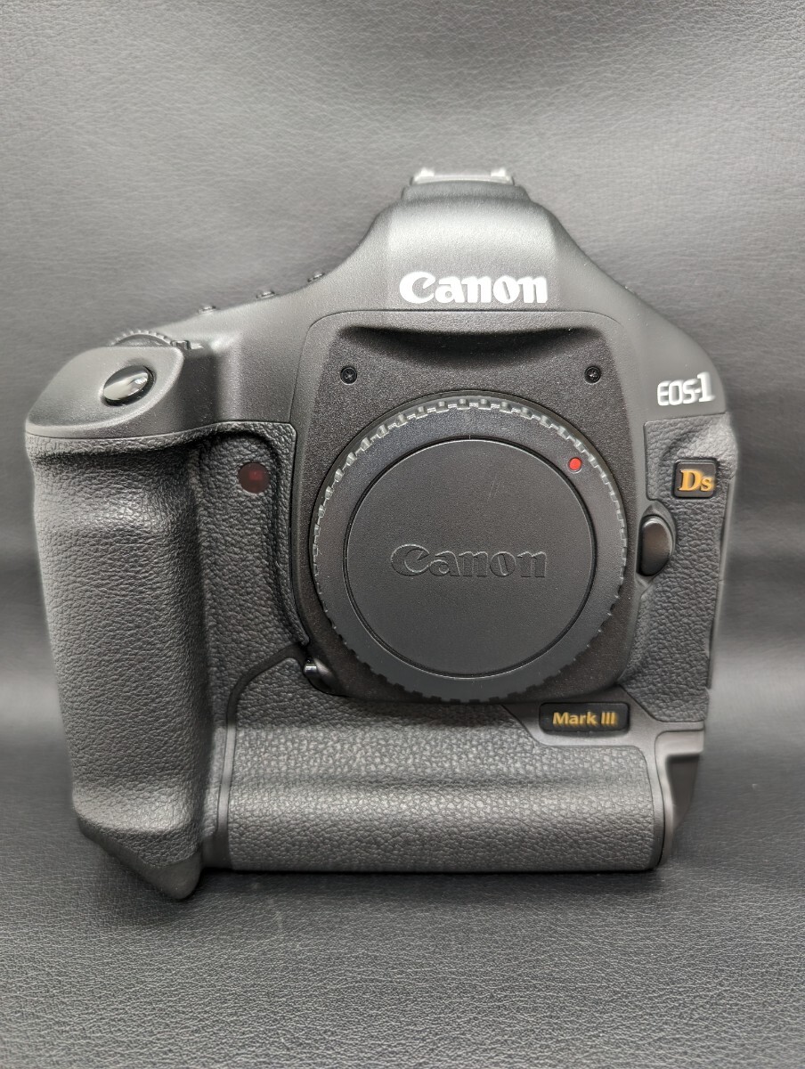 10030円 1円スタート!美品 保管品【Canon EOS-1Ds MarkIII BODY 10030円 1円スタート!美品 保管品【Canon EOS-1Ds MarkIII BODY