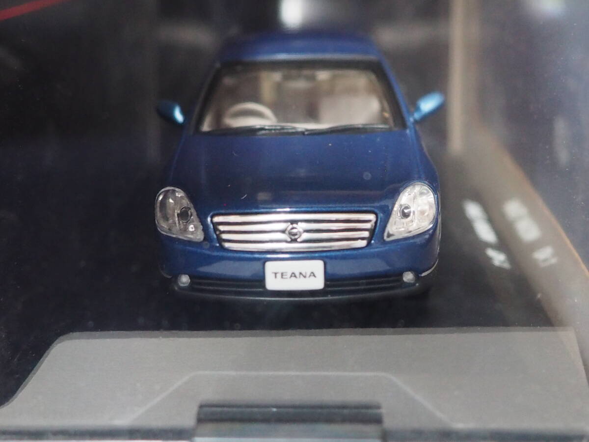 AUTO ROZZA ミニカー＜NISSAN TEANA＞(Fountain Blue) AR43006 1:43 ケース入り 箱入り_画像9