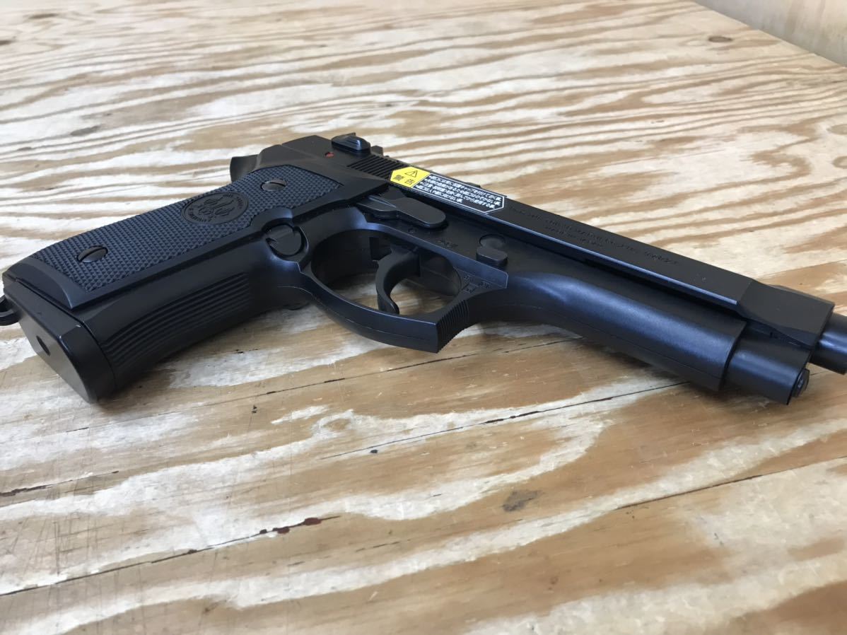 mI 60 M92F ミリタリーモデル U.S. 9mm M9 MILITARY ハイグレードタイプ エアガン 東京マルイ ※動作未確認の為ジャンク、現状品、外箱難有_画像5