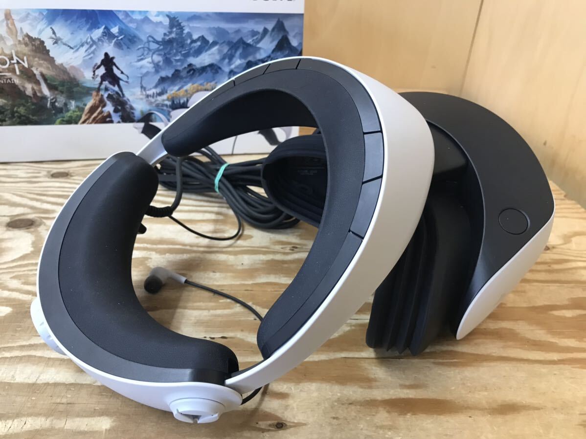 mE 100 PlayStation VR2 VRヘッドセット CFI-ZVR1/Sense コントローラー CFI-ZCVR1 CFI-ZCVL1 PS5 専用 プロダクトコード欠品 _画像3