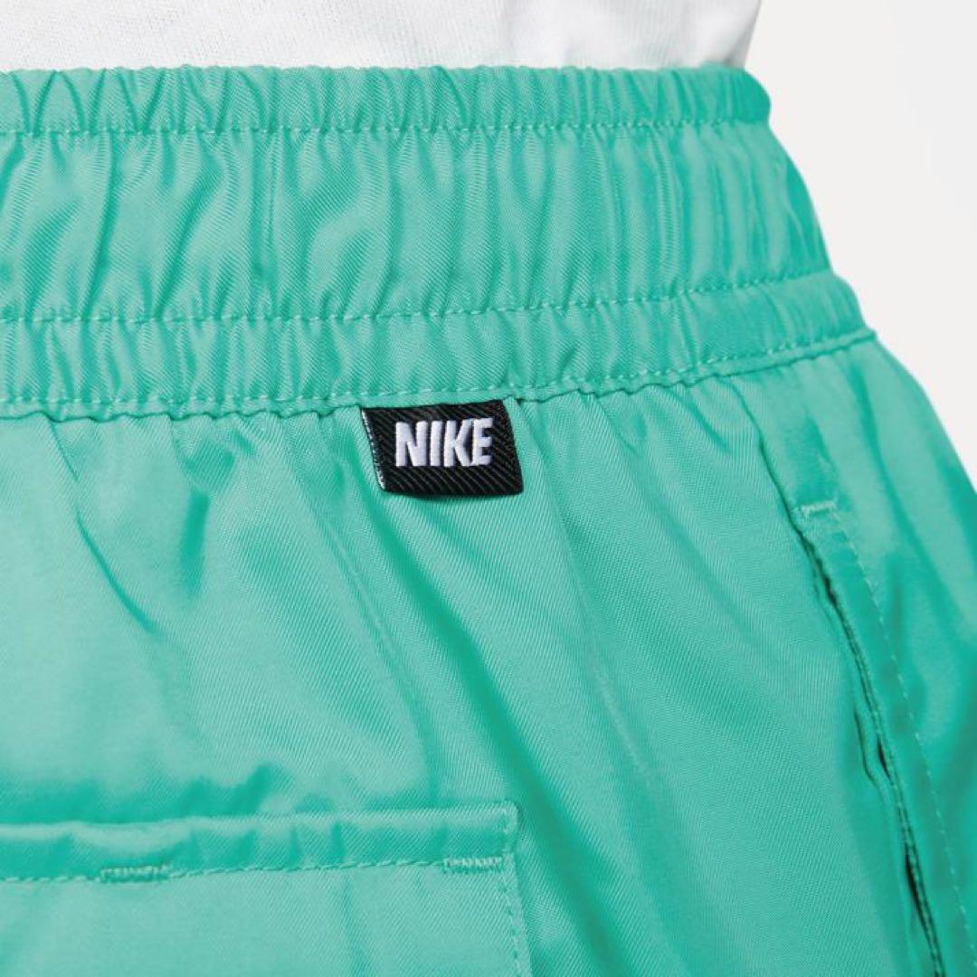 新品 Msize ナイキ ウーブン ショートパンツ ショーツ NIKE SHORT PANT 緑 アウトドア 水陸両用 スイム 水着 海パン 刺繍 白紐 裏メッシュ_画像5