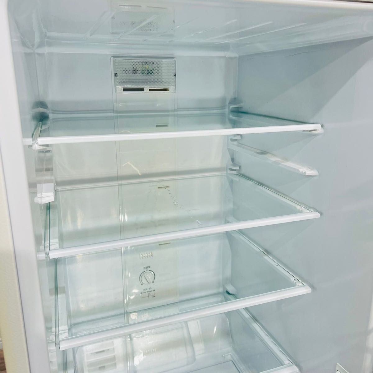 AQUA a2033 2ドア冷蔵庫 201L 2019年製 2