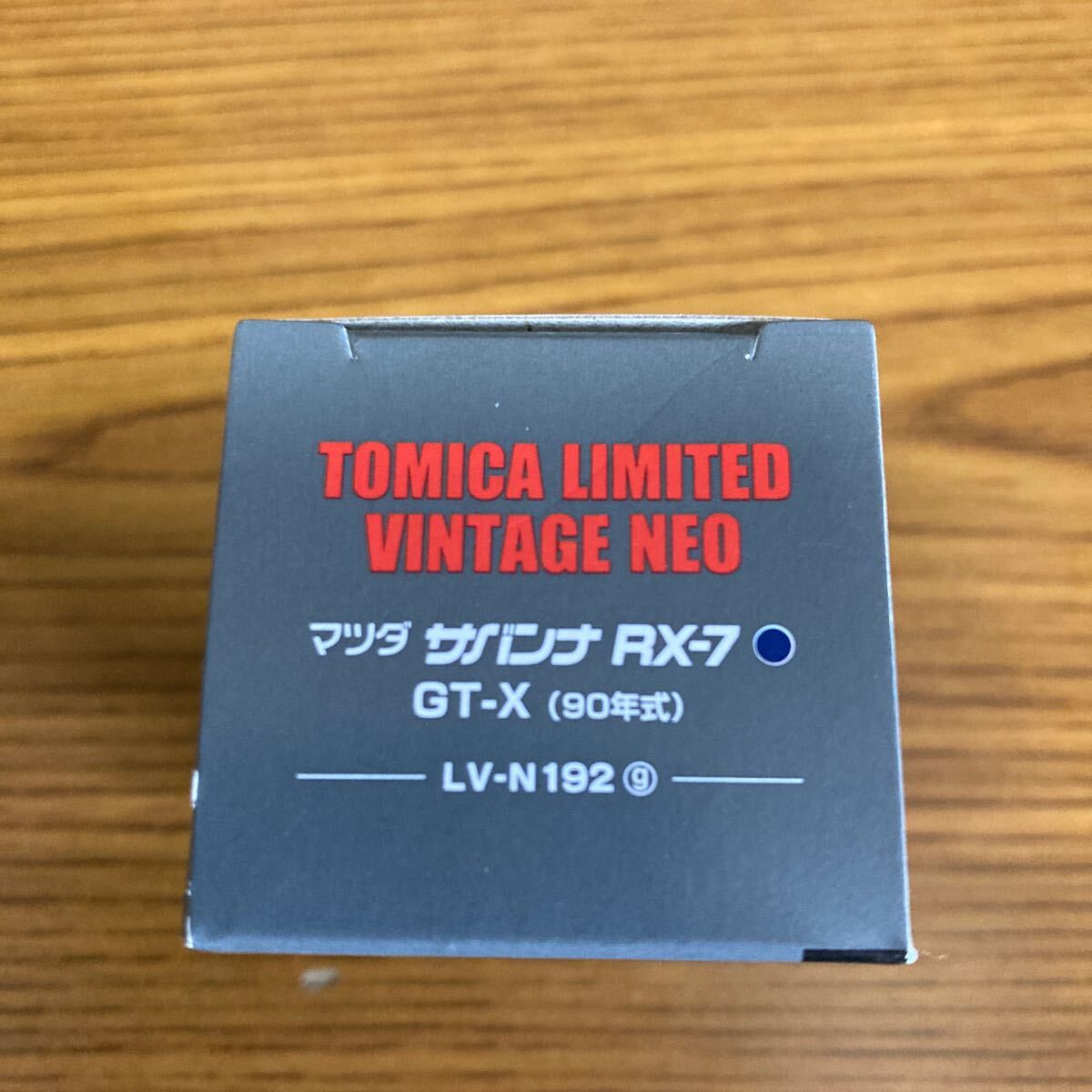トミカリミテッド ヴィンテージ NEO LV-N192g マツダ サバンナ RX-7 GT-Xの画像3