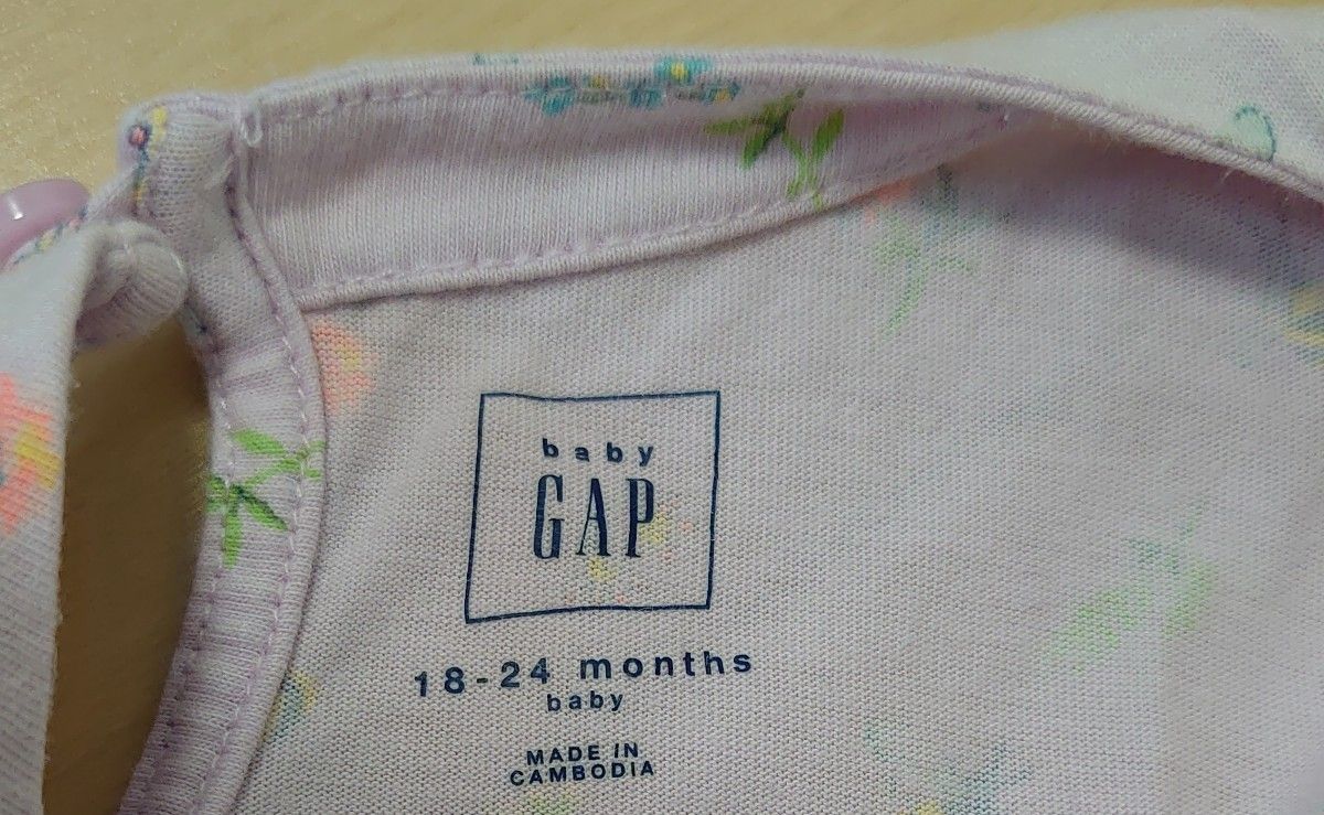 GAPベビー服　ピンクワンピース90サイズ