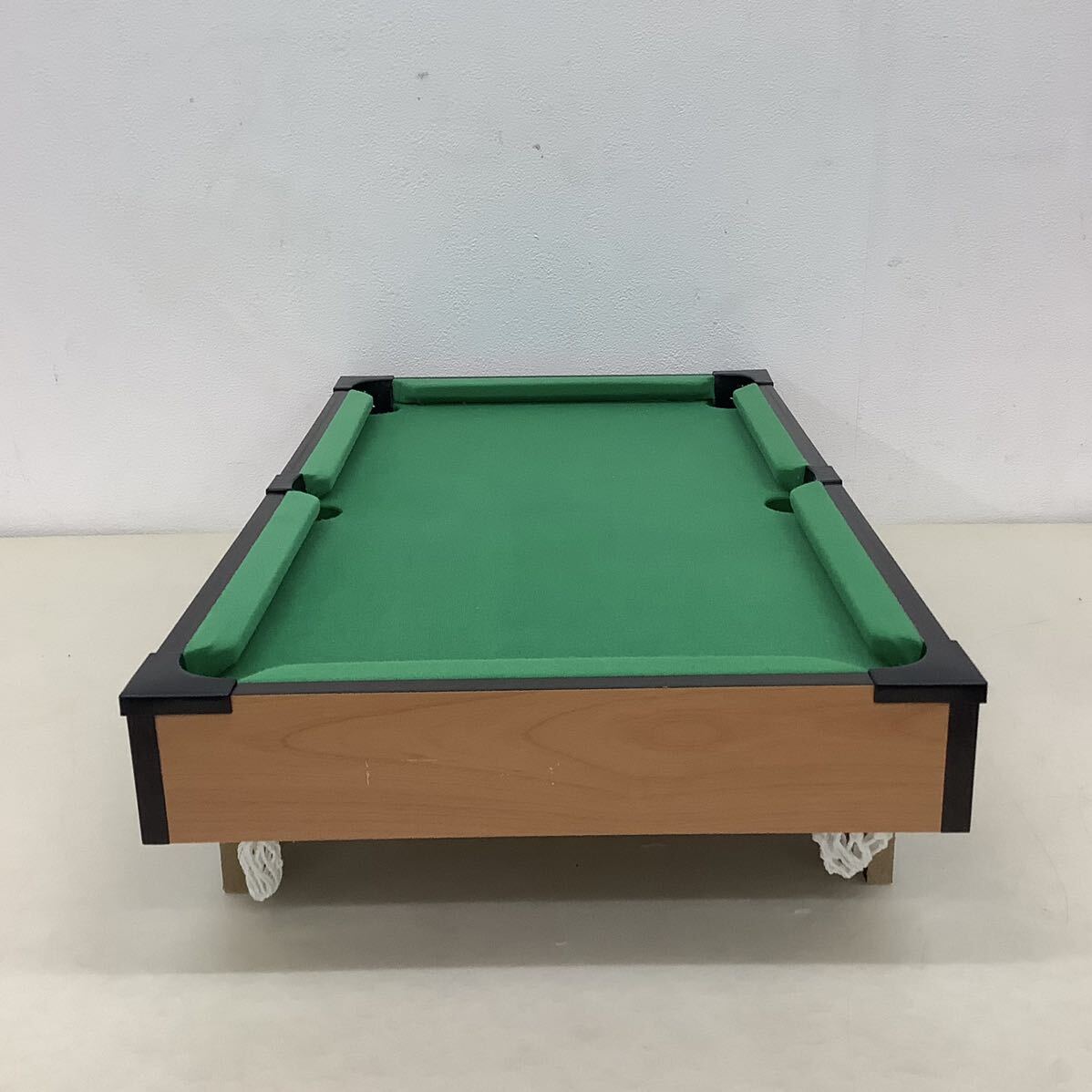 【希少】MINI BILLARD BORD MINI POOL TABLE ミニビリヤードテーブル ビリヤード ボードゲーム 玩具 おもちゃ 約36cm×64cmの画像3