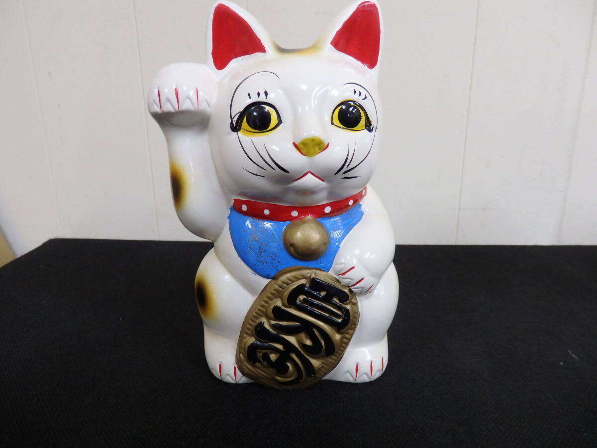 招き猫　陶製の招き猫　２匹　元祖まねき猫　置物　貯金箱　金運　縁起物　MIDE IN JAPAN　　　　∞18_画像8