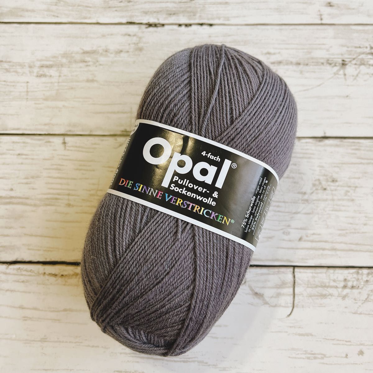 毛糸 Opal-オパール- 単色 4ply/4本撚り 100g 2020年限定カラー 9936.スモークグレー (M) _b1j