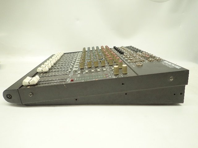 MACKIE Mackie 1402-VLZ analog mixer ¶ 6D5B2-3