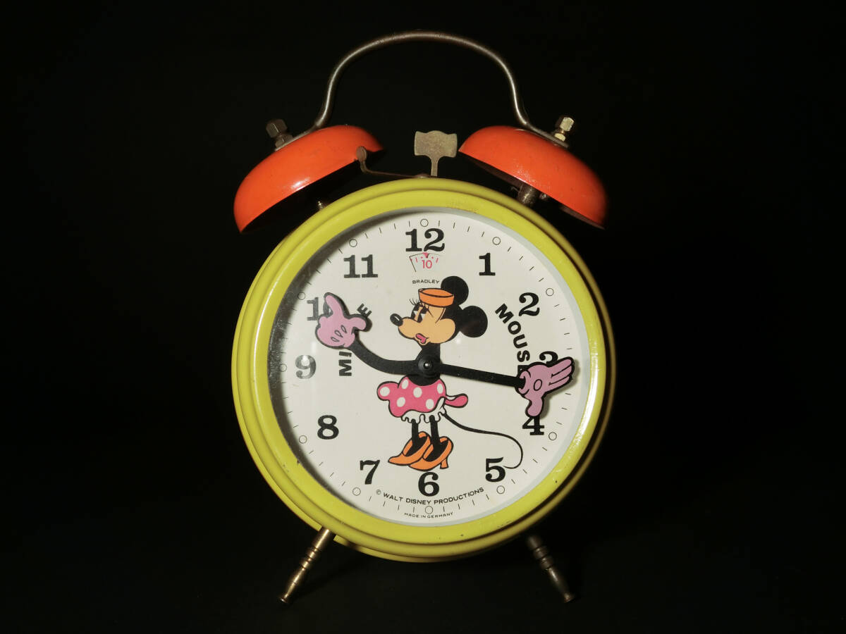 1960年代BRADLEY社ドイツ製ビンテージ目覚まし時計『パイカット ミニーマウス MINNIE MOUSE』ディズニー /ディスプレイ/古着屋の画像2
