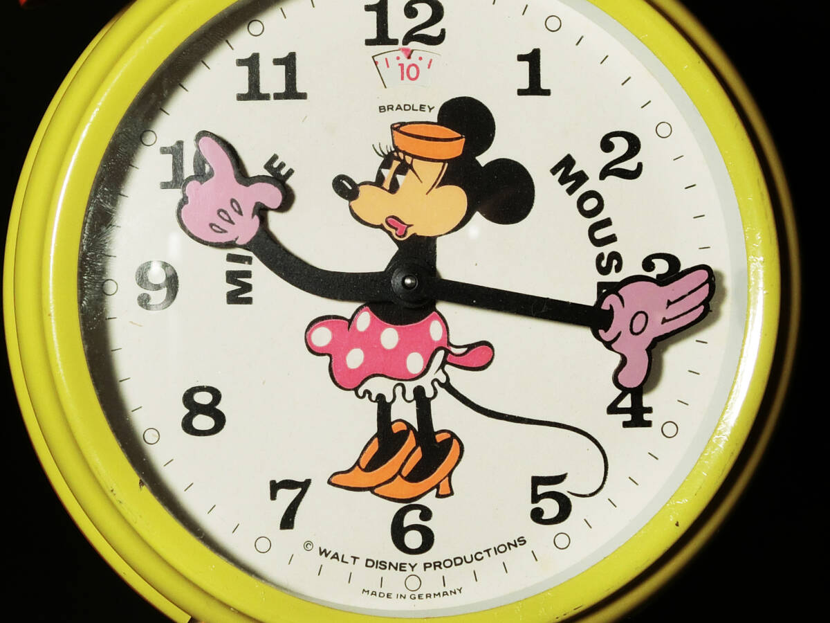 1960年代BRADLEY社ドイツ製ビンテージ目覚まし時計『パイカット ミニーマウス MINNIE MOUSE』ディズニー /ディスプレイ/古着屋の画像3