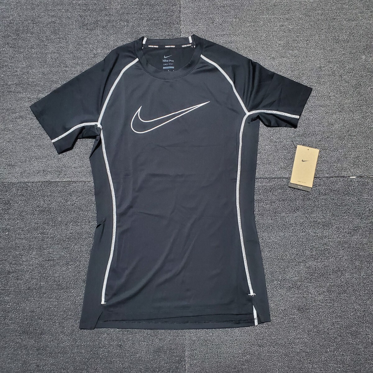 新品　ナイキ　アンダーウェア　トップ ショートスリーブ スポーツウェア　半袖Tシャツ　Nike Pro　ブラック　サイズXXL