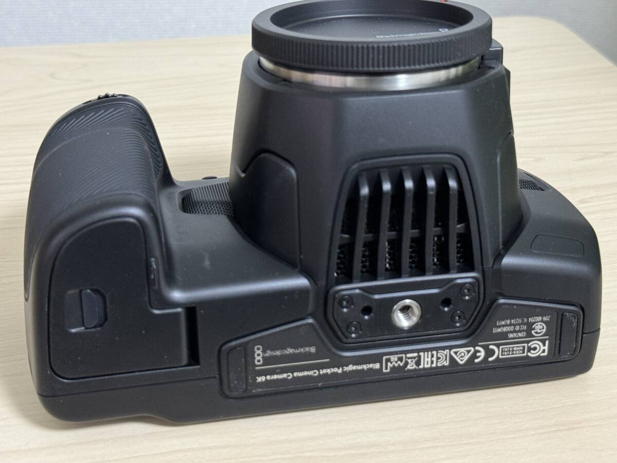 [ новый товар не использовался ]Blackmagic Pocket Cinema Camera 6K черный Magic дизайн 