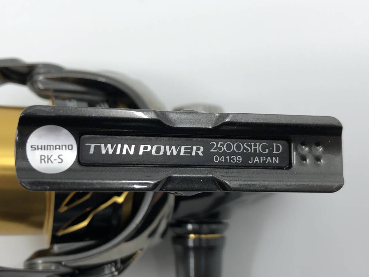 １円～ 中古美品 シマノ 20 ツインパワー 2500SHG SHIMANO TWIN POWER スピニングリールの画像9
