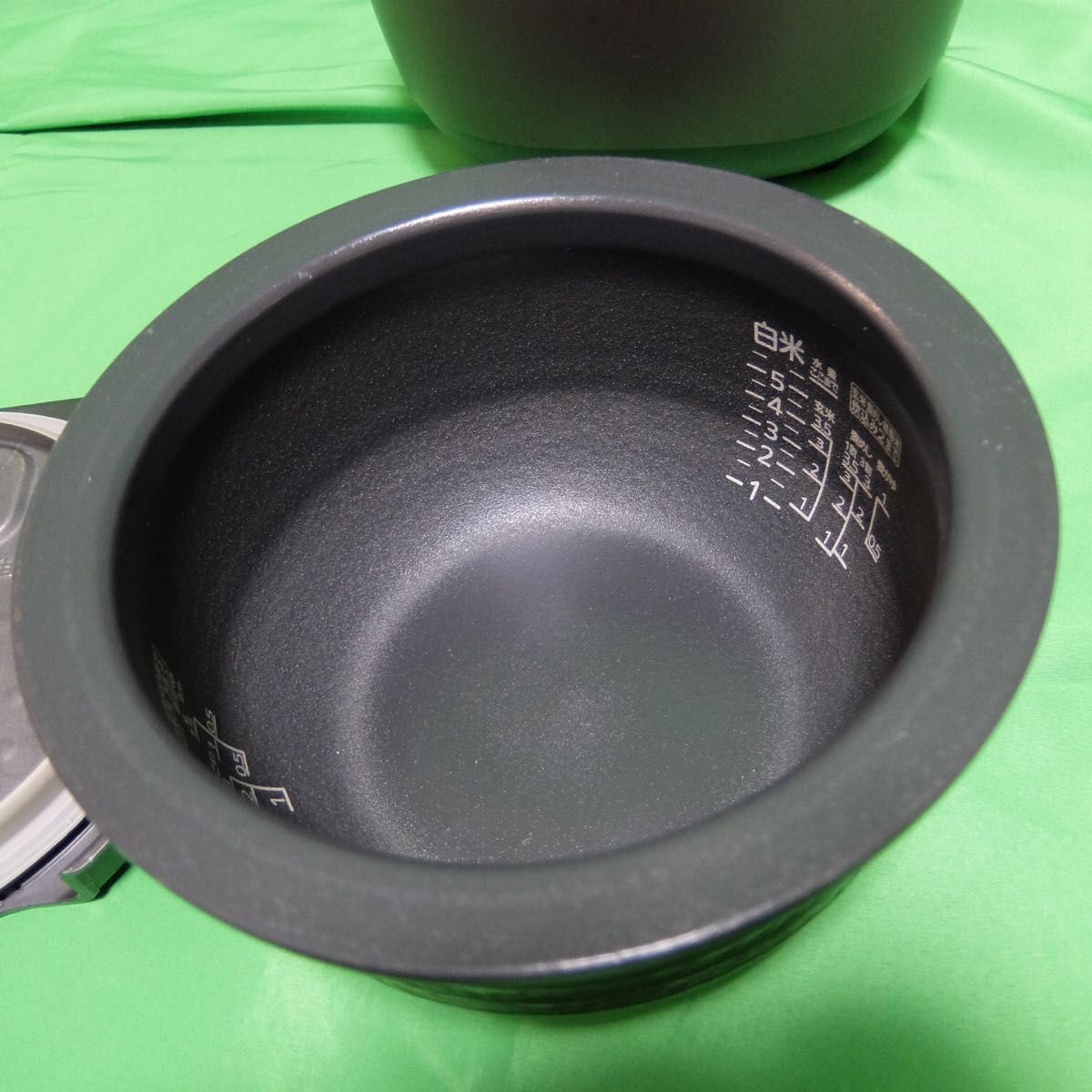 タイガー 土鍋圧力IHジャー炊飯器 5.5合炊き JPH-A102