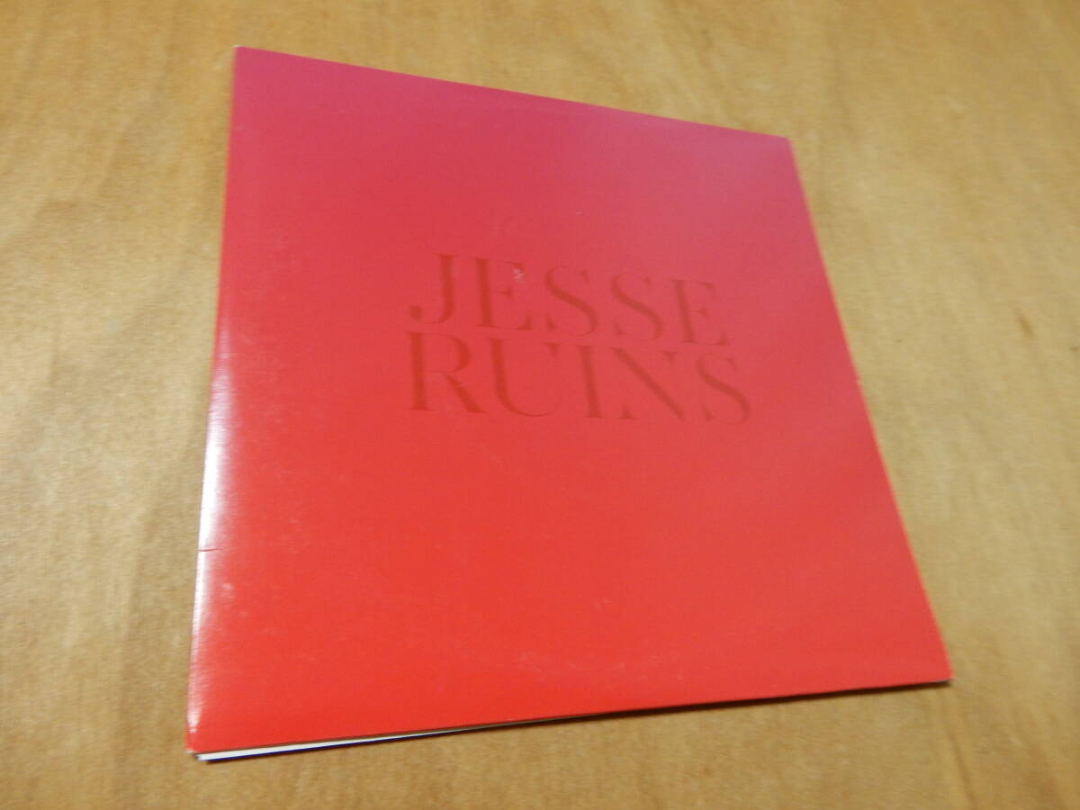 送料込 JESSE RULNS A BOOKSHELF SINKS INTO THE SAND EP　７インチシングルレコード_画像1