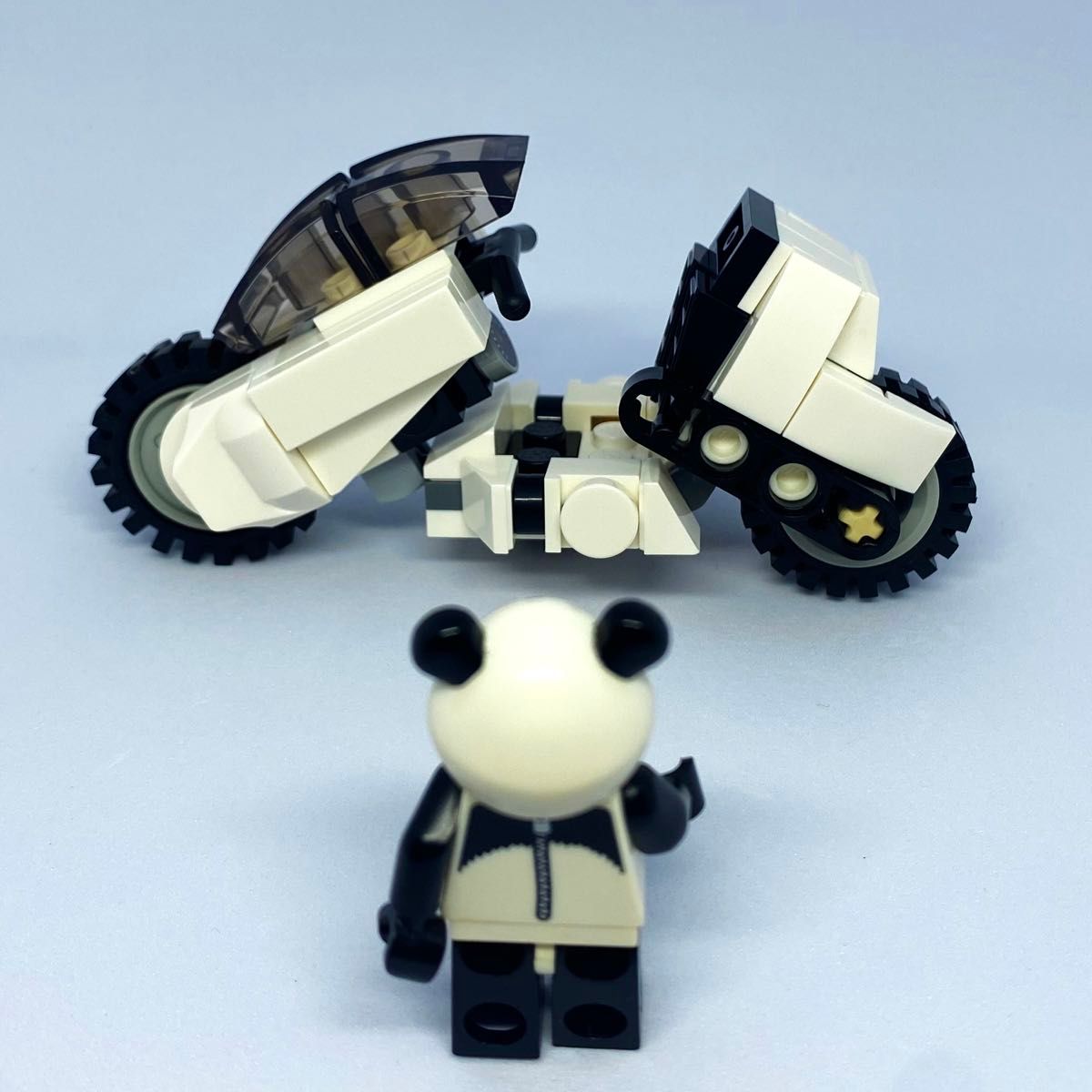 LEGO AKIRA 金田バイク改 パンダカラーバージョン pandacolor