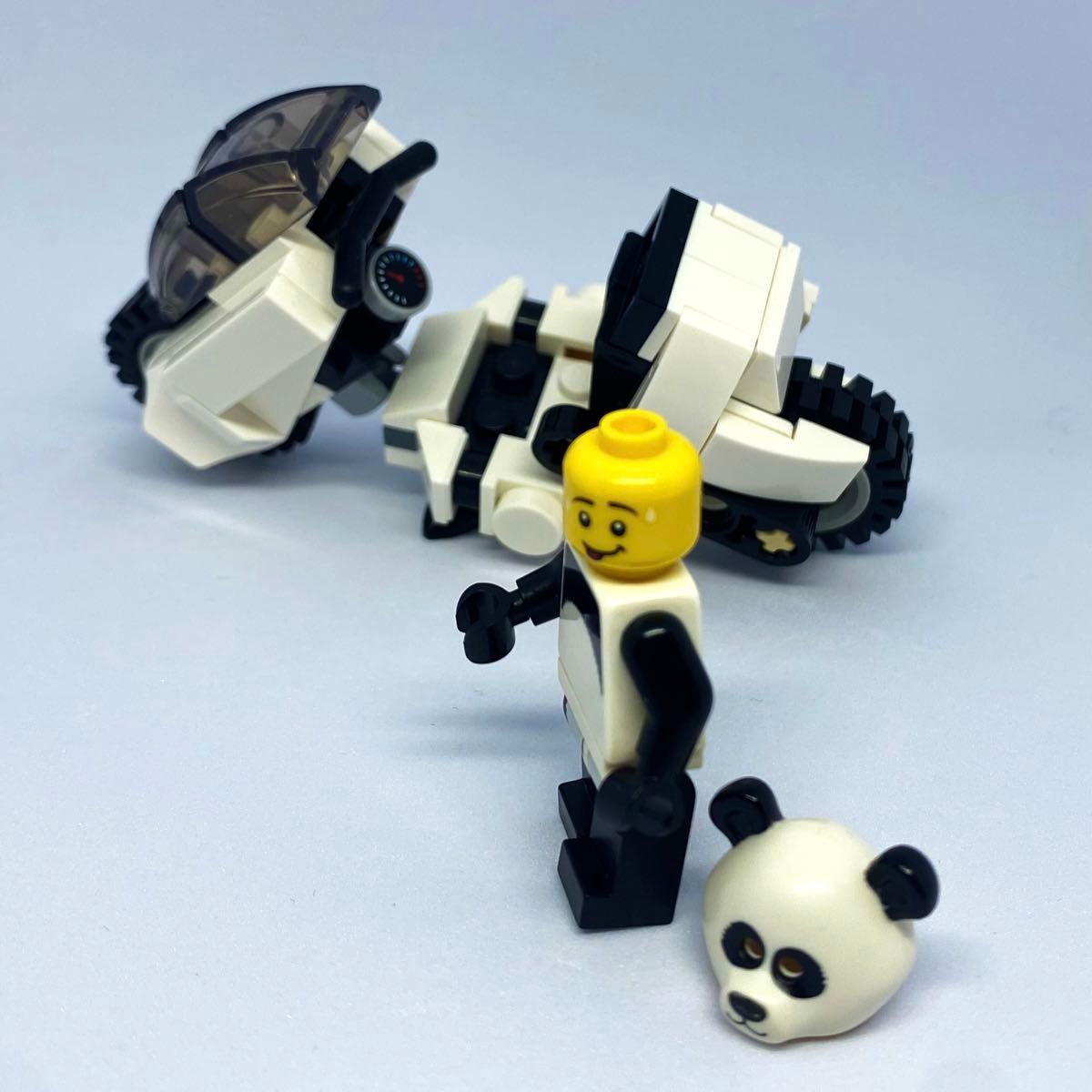LEGO AKIRA 金田バイク改 パンダカラーバージョン pandacolor