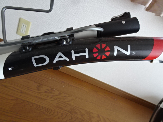 引き取り歓迎 DAHON ESCAPE D16 折りたたみ自転車_画像2