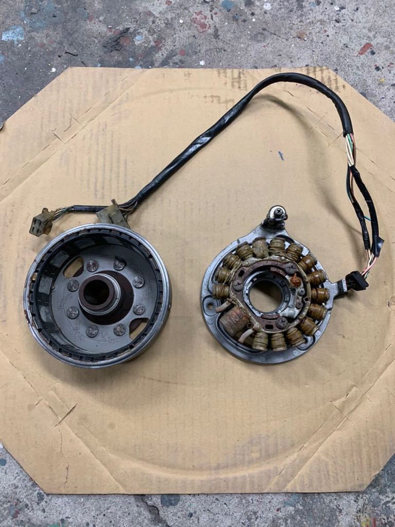 SR400 フライホイール ジェネレーター ピックアップコイル 2H6 SR400 フライホイール ジェネレーター ピックアップコイル 2H6