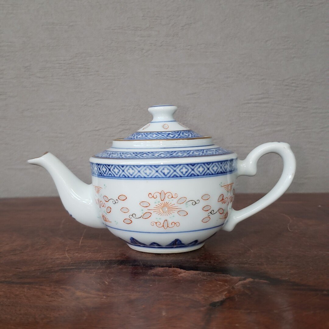 蛍透かし 中國 景徳鎮 茶器セット 急須 湯呑 湯呑み 中国茶 飲茶 蛍透かし 中國 景徳鎮 茶器セット 急須 湯呑 湯呑み 中国茶 飲茶