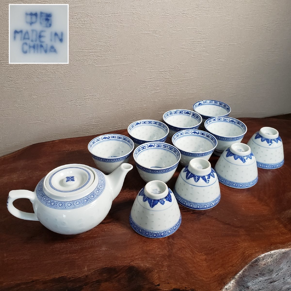 2024年のクリスマスの特別な衣装 茶器セット 景徳鎮 中國 蛍透かし 急須 飲茶 中国茶 湯呑み 湯呑 白磁