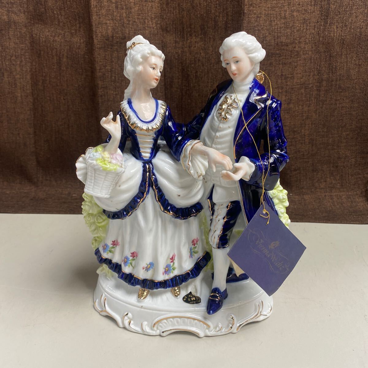  ceramics doll ornament ceramics music box objet d'art u inner warutsuKATOKOGEI love story interior 