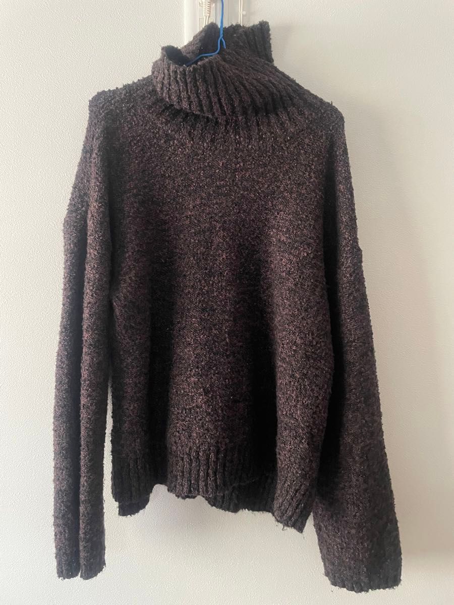【New】GU タートルネックセーター