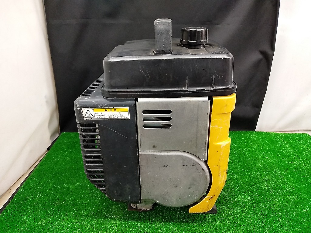 中古品 スズキ SUZUKI 0.6kVA 発電機 SV700H_画像3