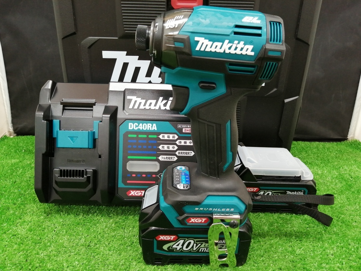 未使用品 makita マキタ 40Vmax 2.5Ah 充電式 インパクトドライバ TD002GRDX 青 【2】