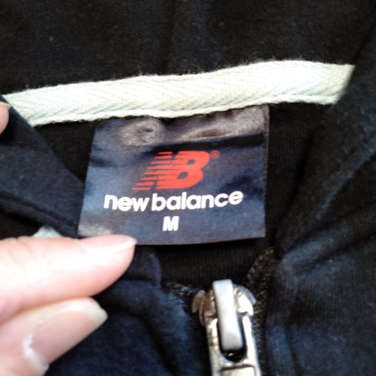 mu241 New Balance размер M Parker хлопок New balance чёрный тренировочный Parker Zip выше европейская одежда 