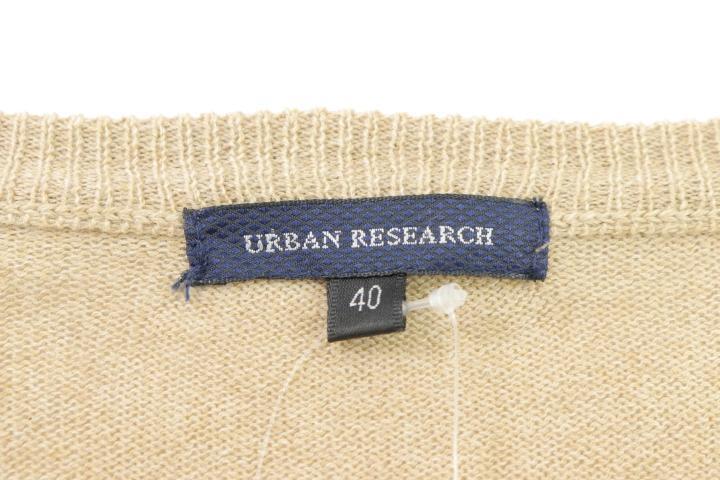 【中古】URBAN RESEARCH Vネックセーター 40 アーバンリサーチ セーター 40 ベージュ 肌色 無地 メンズ_画像3