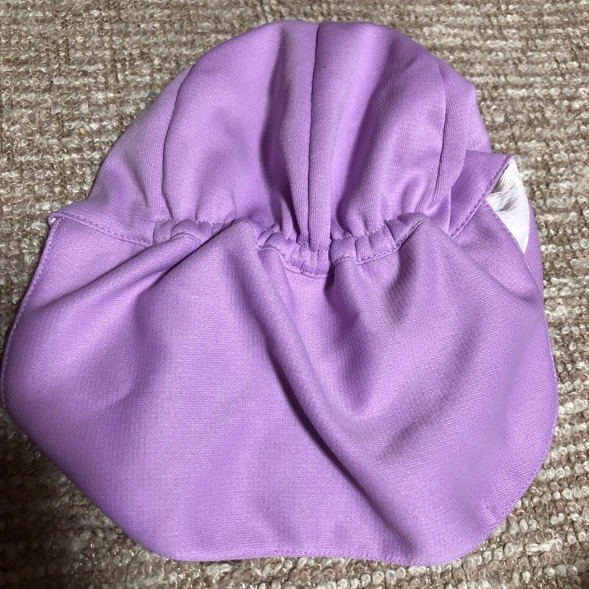 カラー帽子　紫　タレ付き　フリーサイズ　世界文化社　幼稚園　保育園　