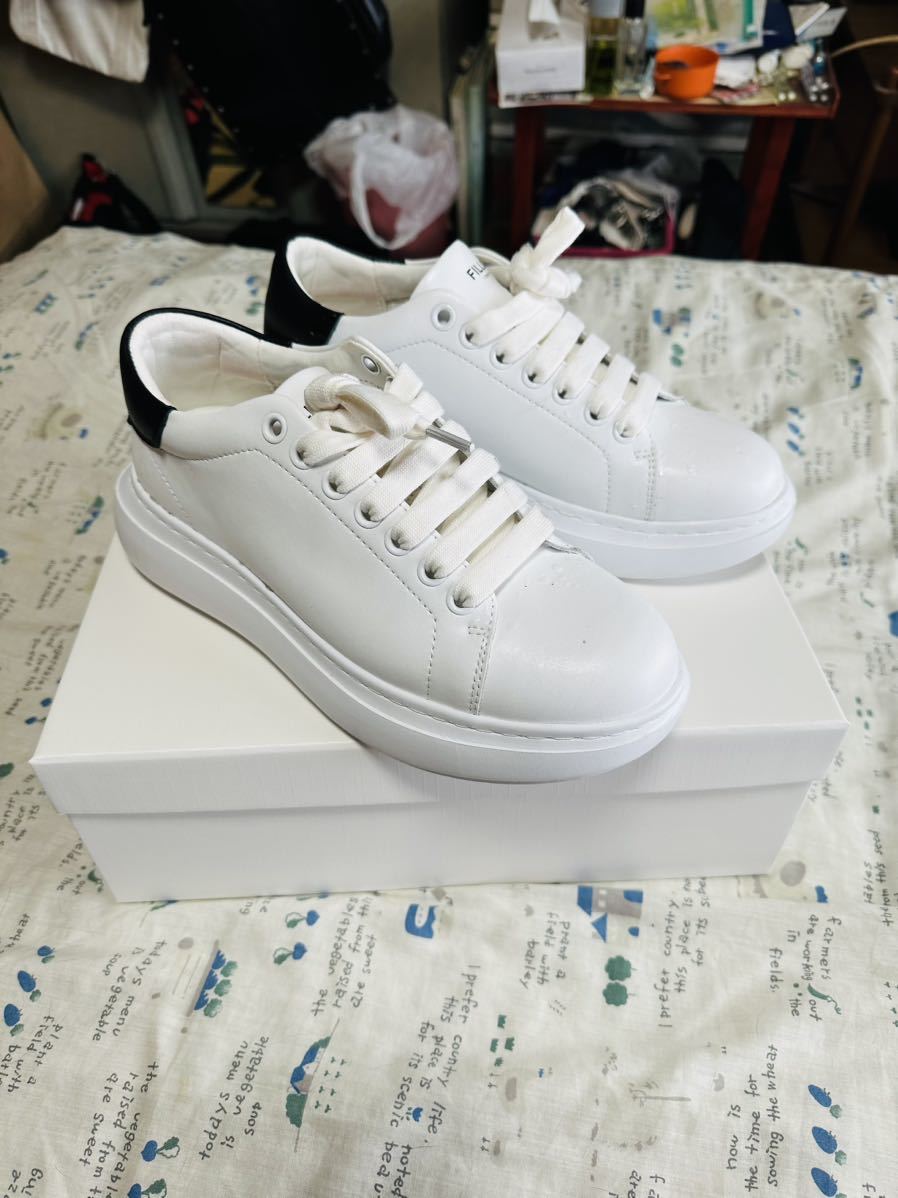 Yahoo!オークション - ほぼ新品 FILLIN 身長アップスニーカー 27 Yahoo!オークション - ほぼ新品 FILLIN 身長アップスニーカー 27