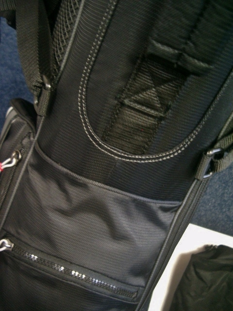 ☆未使用 キャロウェイ ＣＨＥＶ 取っ手付 軽量モデル 合繊素材 ブラック黒白 スタンドバッグの画像9