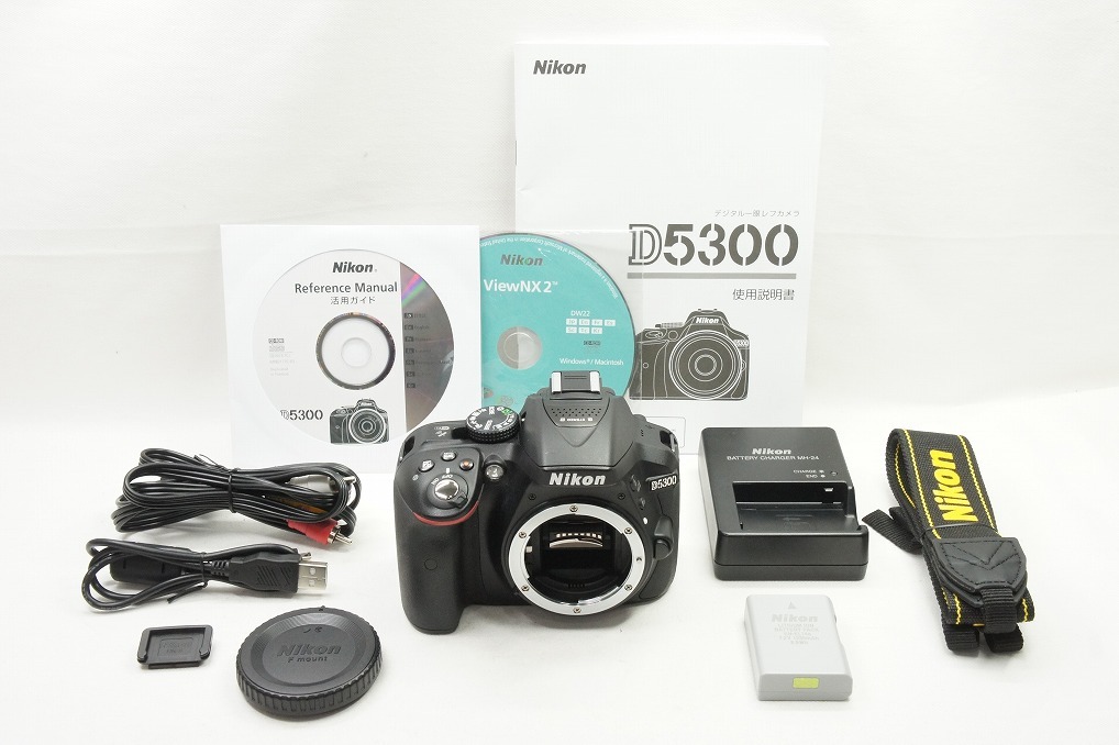 【適格請求書発行】美品 Nikon ニコン D5300 ボディ デジタル一眼レフカメラ【アルプスカメラ】240308t