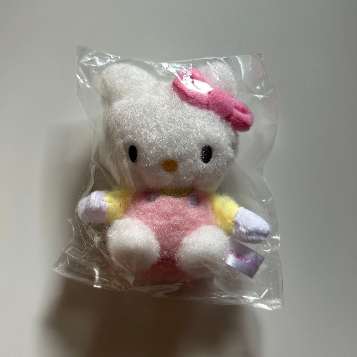 サンリオ シークレット ふわふわミニぬいぐるみ ハローキティ サンリオ シークレット ふわふわミニぬいぐるみ ハローキティ