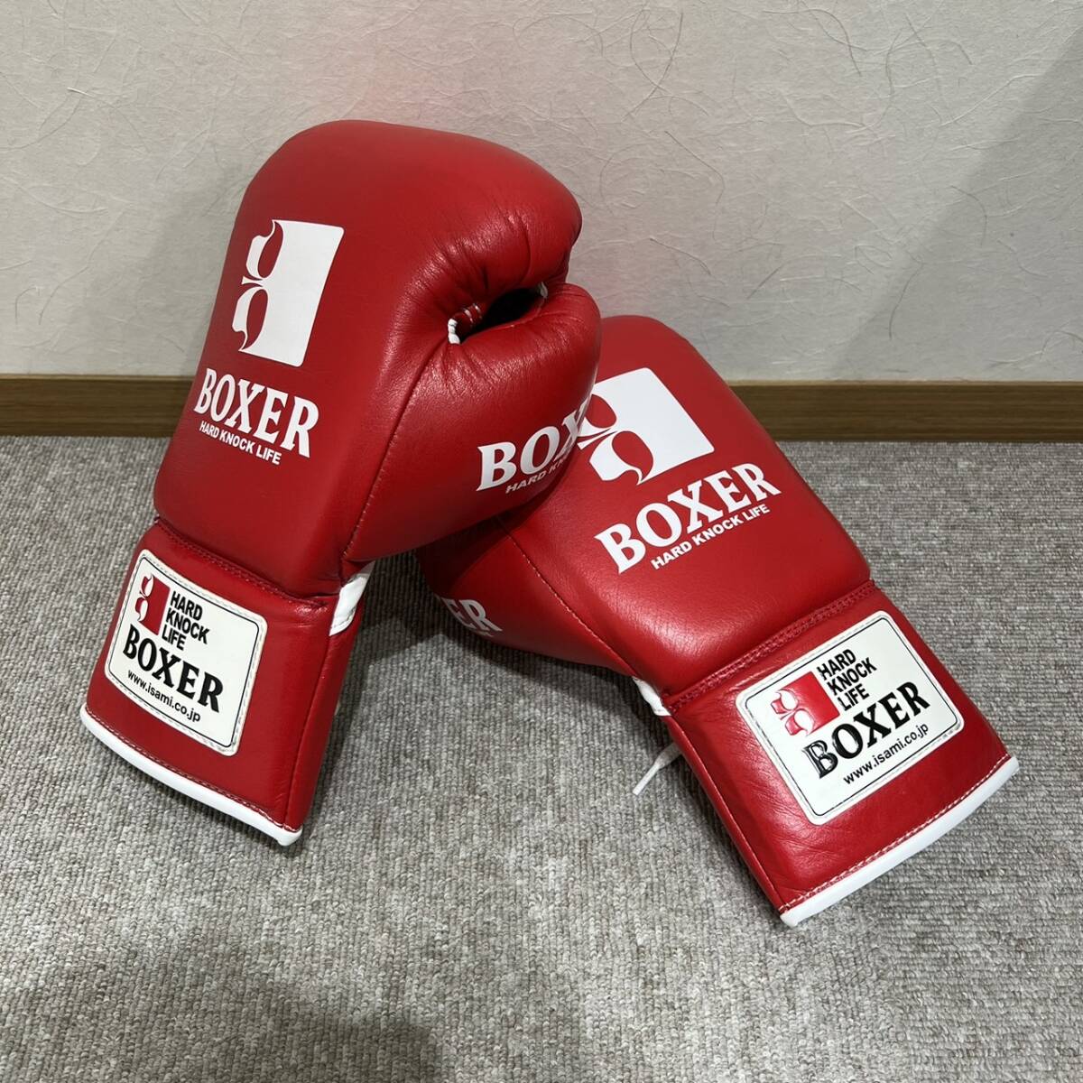 【ND-2013a】1円スタート ISAMIイサミ BOXER ボクシンググローブ 10oz 赤色 エクササイズ ボクササイズの画像1