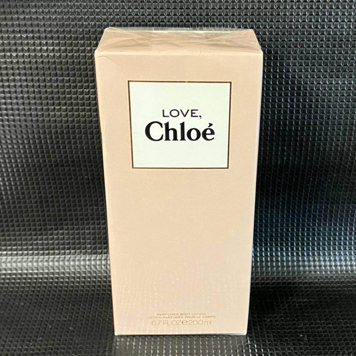 フィルム未開封 ◆クロエ◆ ラブ クロエ パフュームドボディローション 200ml Love, Chloe Perfumed Body Lotion レディース香水 希少_画像2