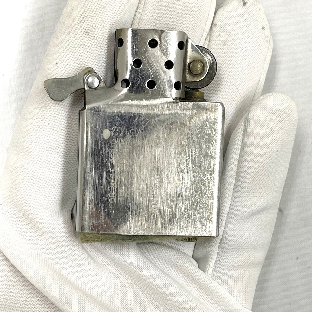 e)【ジャンク扱い】 Zippo ジッポ ライター USA製 アメリカ製 未着火 喫煙グッズ 石無し USED made in U.S.A. 状態考慮 中古品 現状渡し_画像7