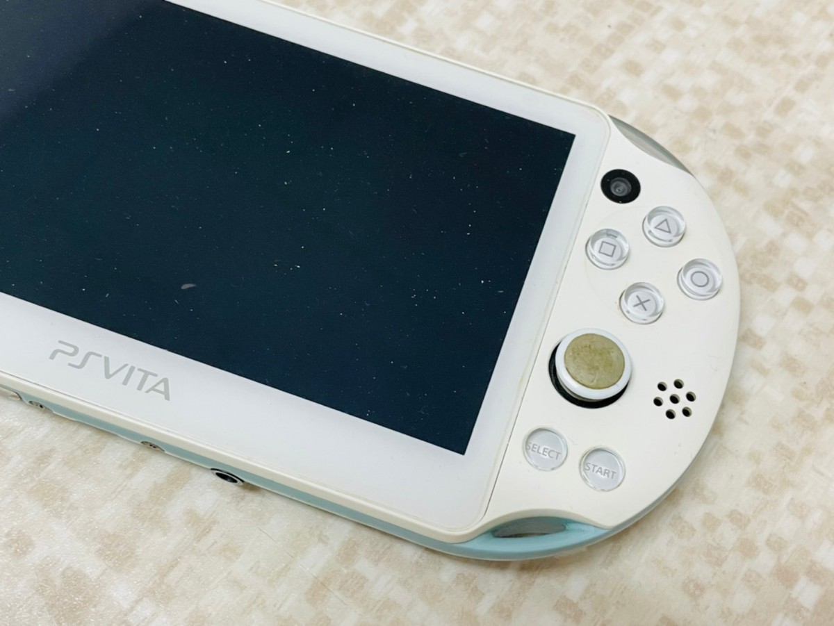 中古品　動作品　PSVITA　PCH-2000　ゲーム機　SONY　3906_画像3