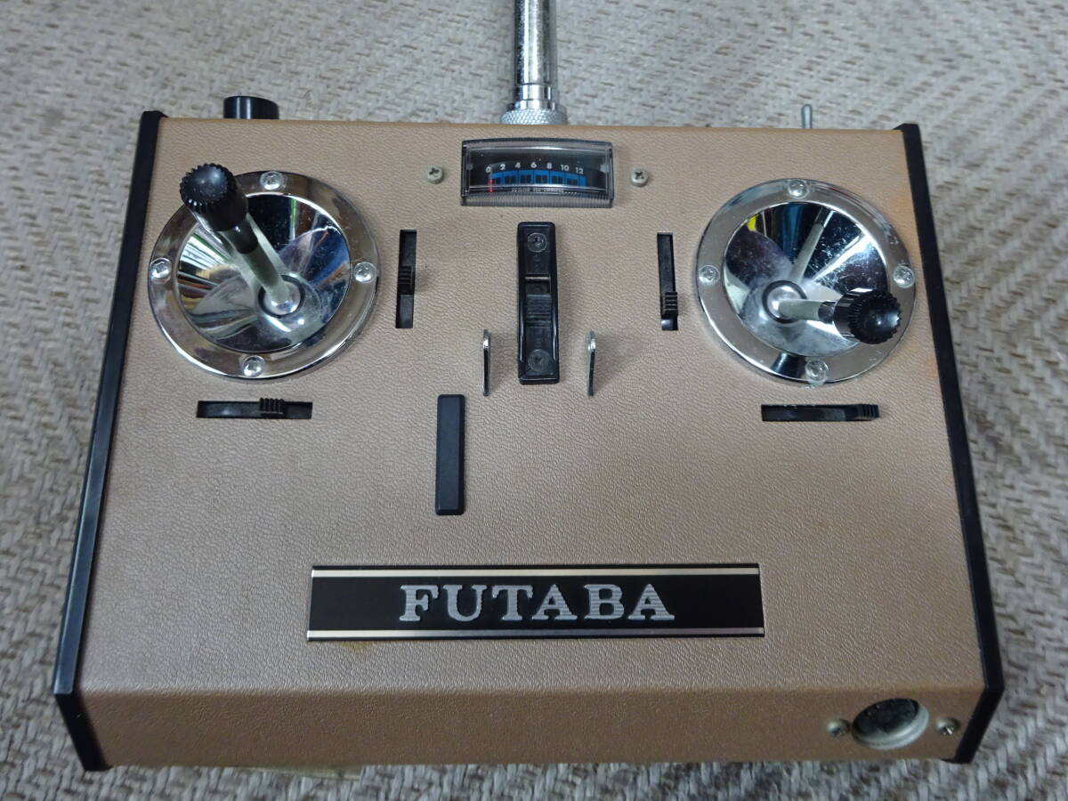  Futaba initial model transmitter FP-T5EN 4ch 2 band comparatively beautiful electrification verification Junk 