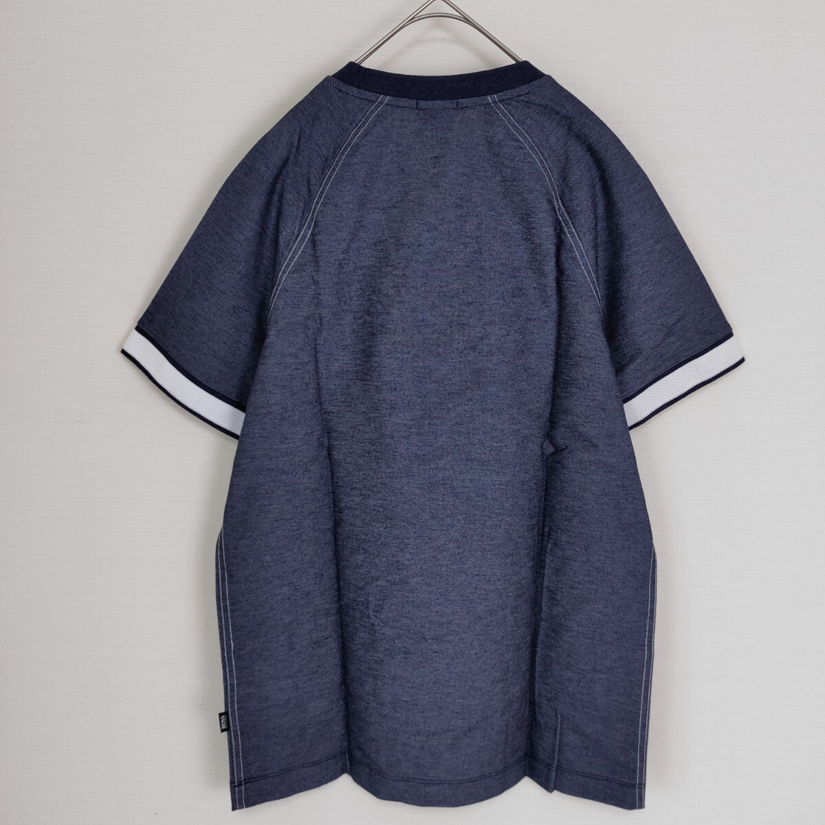 [ beautiful goods ]HUGO BOSS Hugo Boss * Lynn ga- T-shirt / cut and sewn navy Denim pattern bai color sleeve line short sleeves crew neck cotton 