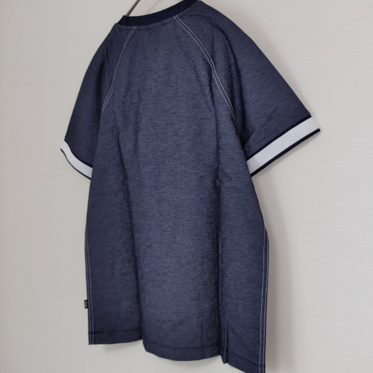 [ beautiful goods ]HUGO BOSS Hugo Boss * Lynn ga- T-shirt / cut and sewn navy Denim pattern bai color sleeve line short sleeves crew neck cotton 