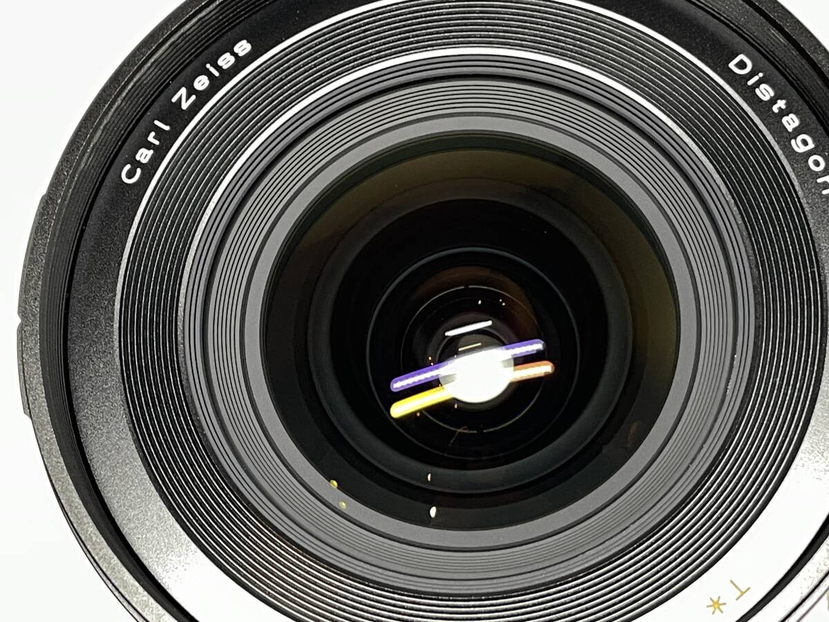 極上品 CONTAX 645 Carl Zeiss Distagon 35mm F3.5_画像3