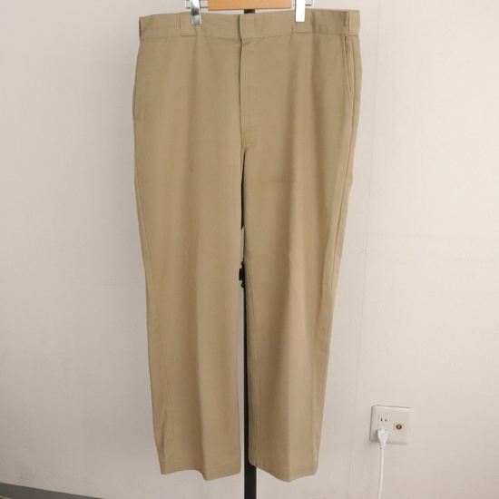 M256 80sビンテージ Dickies ディッキーズ ワークパンツ USA製■1980年代製 表記40インチ ベージュ 無地 アメカジ ストリート 古着卸 古着_画像1